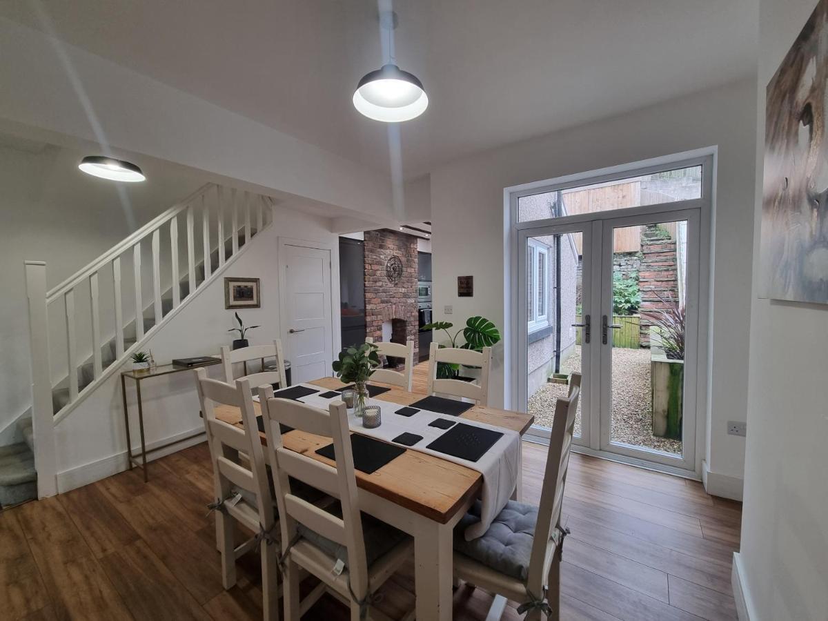 Hill View Villa Abertillery Eksteriør bilde