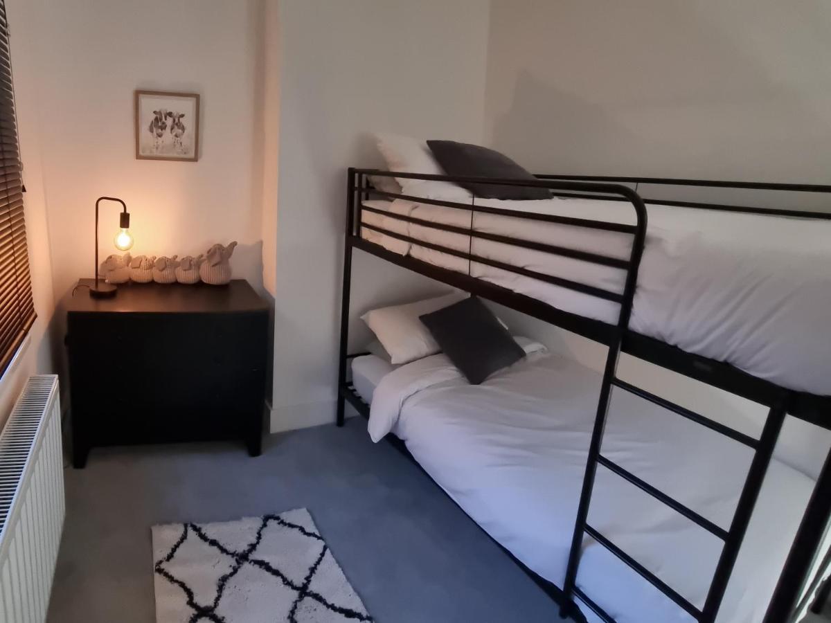 Hill View Villa Abertillery Eksteriør bilde